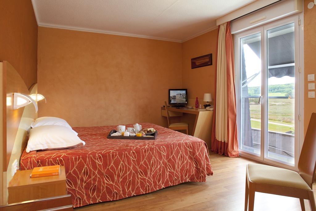 Hotel Sports & Spa - La Voile D'Or Sables-dʼOr-les-Pins Buitenkant foto