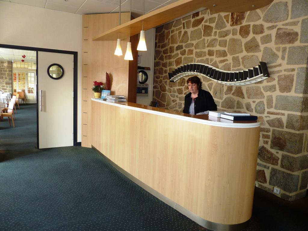 Hotel Sports & Spa - La Voile D'Or Sables-dʼOr-les-Pins Buitenkant foto